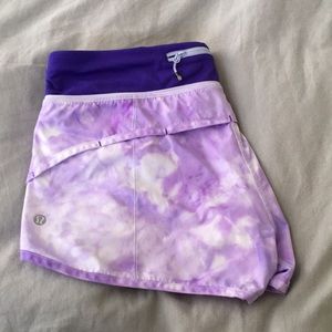 Lululemon athletica shorts (size 8)